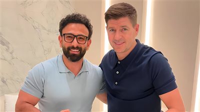 أسطورة ليفربول ستيفن جيرارد ضيف برنامج مع فايق الليلة