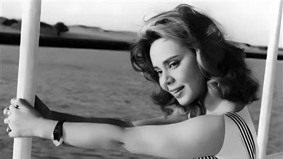 ذكرى ماجدة .. والدتها حاولت التخلص منها وهي جنين ووالدها حاول قتلها بسبب أول أفلامها