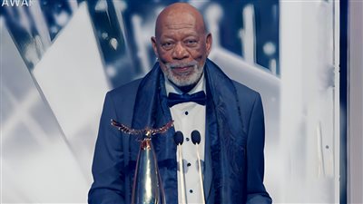 مورجان فريمان يحصد جائزة الإنجاز مدى الحياة في حفل Joy Awards