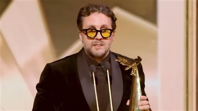 هشام ماجد يحصل على جائزة الممثل المُفضل بالسينما في Joy Awards 2025