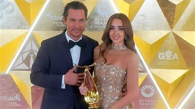 هنا الزاهد : ماثيو ماكونهي كان مبسوط بتكريمي فى Joy Awards وقالي إنه بيحب الأفلام الكوميدي