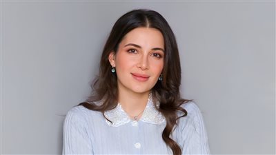 شام الذهبي تعترف : شفايفي باظت من كتر الحقن