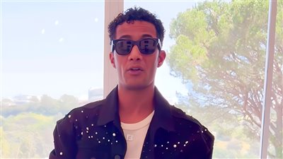 محمد رمضان : لبست حلق فى كليب لكن عمرى ما لبسته فى الحقيقة