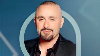 أحمد السقا يشارك في قمة الإعلام العربي بدبى فى حوار يجمع الفن والإعلام