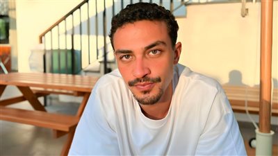 أحمد غُزي درس في لندن والحريفة نقطة التحول 