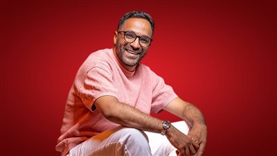 عبدالرحمن رشدى يطرح أغنية رومانسية بعنوان إزيك