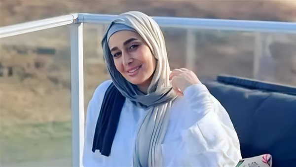 حلا شيحة