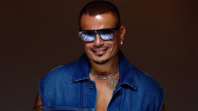  يا خبر أبيض لـ عمرو دياب تجمع 28 ألف مشاهدة فى ساعتين  