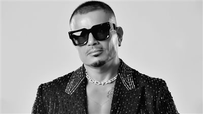 جدة تحتضن أولى حفلات عمرو دياب بعد ألبومه الجديد