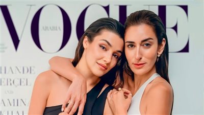 بالصور.. أمينة خليل وهاندا أرتشيل يتصدران غلاف مجلة فوج بسبب قضايا المرأة