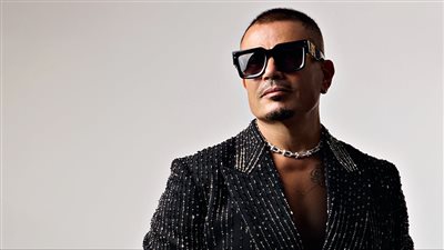 لليوم الخامس عشر على التوالي .. عمرو دياب يتصدر تريند يوتيوب 