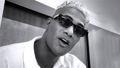 محمد رمضان يقدم التعازى لأهل المتوفى فى حفلته وينتقد الشامتين