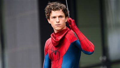 توقف تصوير فيلم سبايدر مان بسبب إصابة توم هولاند بارتجاج دماغي