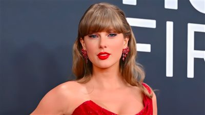 ميرور البريطانية: حياة تايلور سويفت في خطر