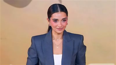 ملك زاهر لـ خبر أبيض عن تقديمها حفل فني وافتخر: خطوة مهمة في مسيرتي