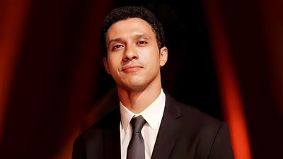 أسبوعان تصوير وينتهي عصام عمر من مسلسل بطل العالم ويبدأ التحضير لـ عين سحرية رمضان 2026