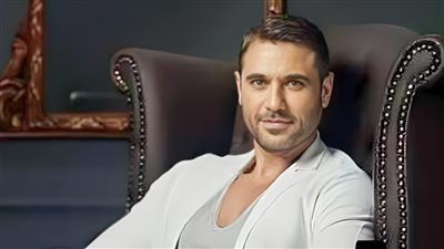 أحمد عز لـ خبر أبيض: أغيب عن موسم رمضان 2026 وأبحث عن فيلم جديد للسينما