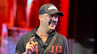 محمد سعد محامي مشهور واسمه حسن كمارا في مسلسل جراب الحاوي رمضان 2026