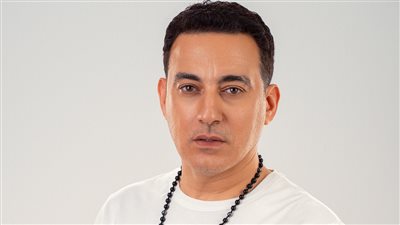 دياب يبتعد عن الشر ويظهر بشخصية كوميدية في مسلسل بحجر واحد رمضان 2026