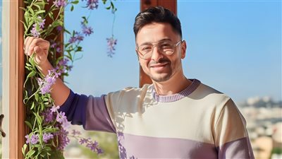 حمادة هلال لـ خبر أبيض: 2025 لم تكن سهلة وأتمنى تقديم أعمال مميزة في 2026