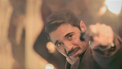 بين أعوام 1942 و1947.. أحداث فيلم فرقة الموت بطولة أحمد عز توثق رحلة صعود قرصان النيل وخط الصعيد