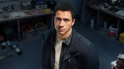 عصام عمر يكشف شبكة كبرى لتصنيع وتهريب المواد الكيميائية فى مسلسل عين سحرية رمضان 2026