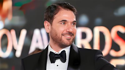 أحمد عز لـ خبر أبيض: مسلسل الفهلوي اجتماعي كوميدي يناسب الشهر الكريم ودوري سيفاجئ الجمهور