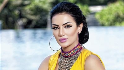 حورية فرغلي لـ خبر أبيض: مسرحية سندريلا محطة مهمة فى مشواري ودروي فيها هيفاجئ الكل