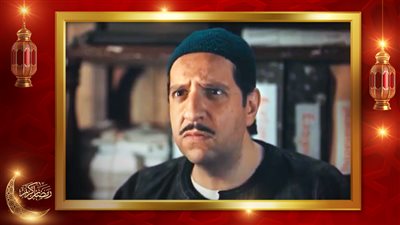 الحلقة 4 من النص التاني.. أحمد أمين يتنكر في هيئة دجال لكشف لغز موت عميل ألماني