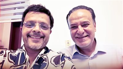 محمد هنيدي ويوسف معاطي في إسبانيا لاستئناف كتابة فيلم عم قنديل والتصوير قريبا