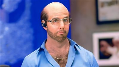 توم كروز يفاجئ جمهوره بـ لوك صادم في فيلمه الجديد Digger