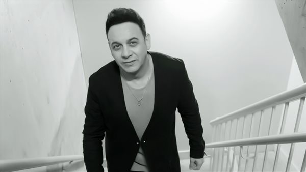 مصطفى قمر 