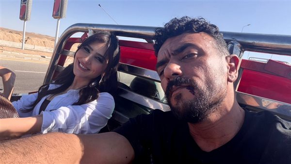 العوضي ومي عمر  