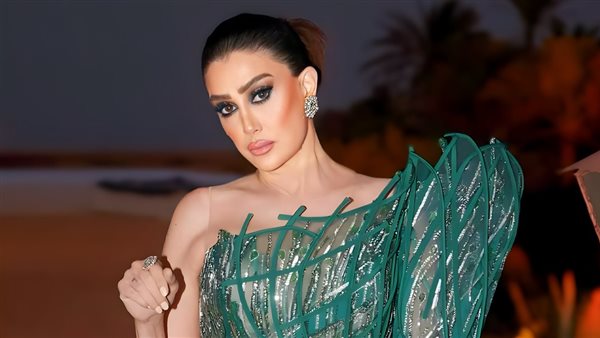 غادة عبدالرازق 