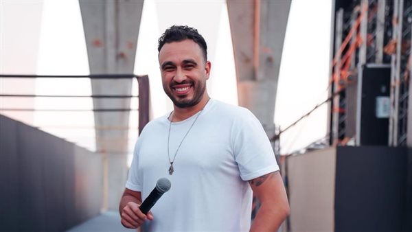 هشام عاشور 