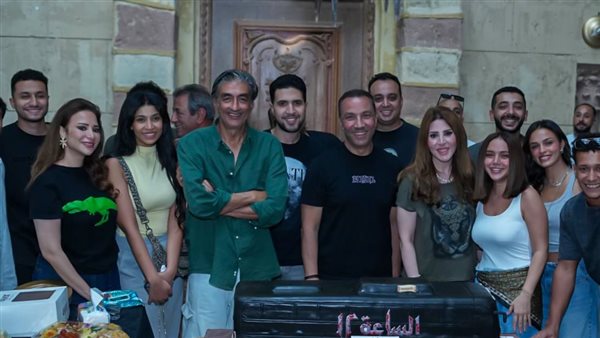 صناع فيلم الساعة 12 
